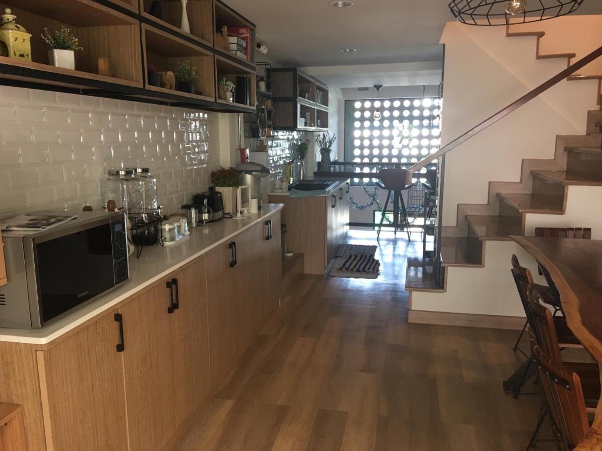 Tree​ For​ Rest​ Poshtel Vandrehjem Bangkok Eksteriør billede